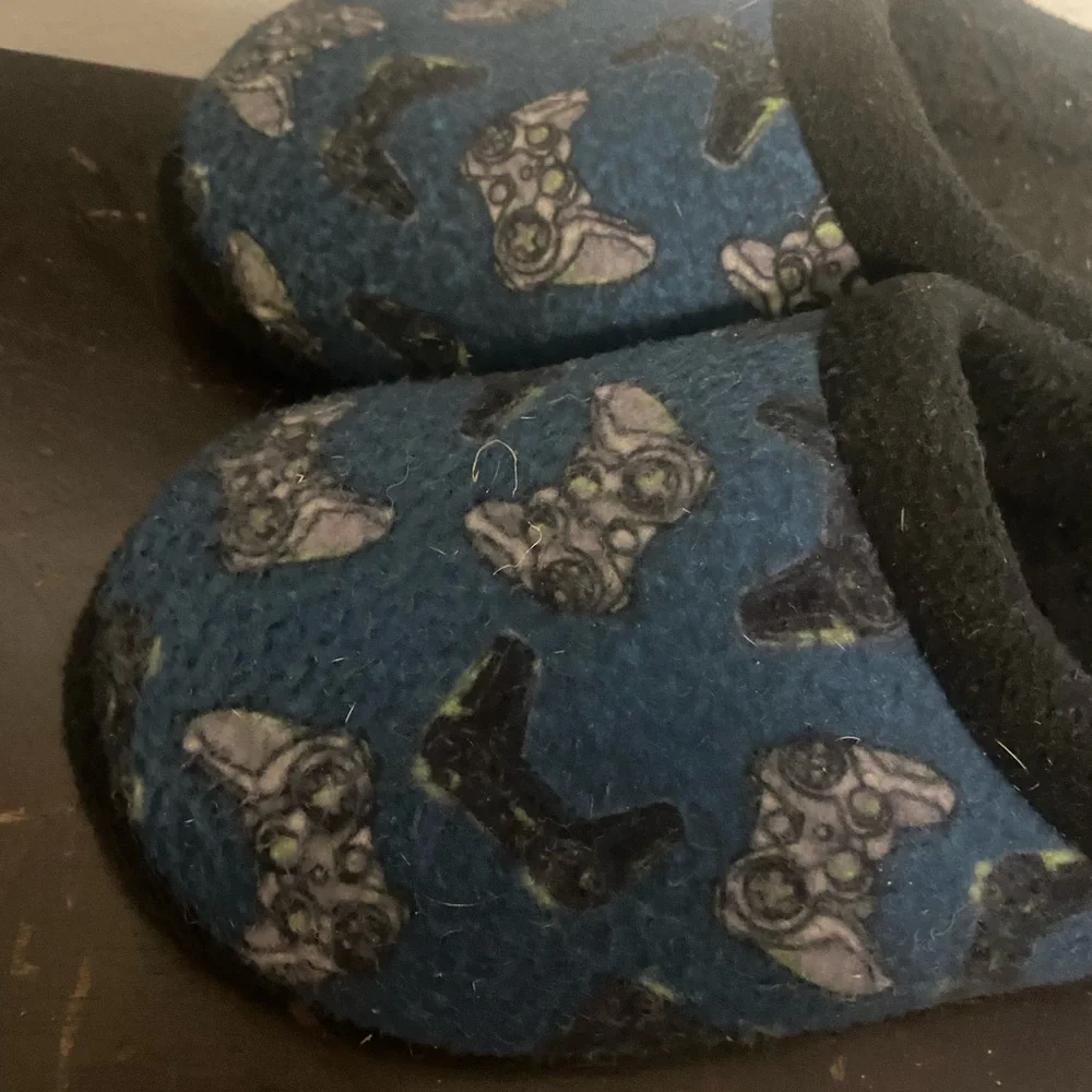 Blue Slippers with Game Controller Pattern boys size medium